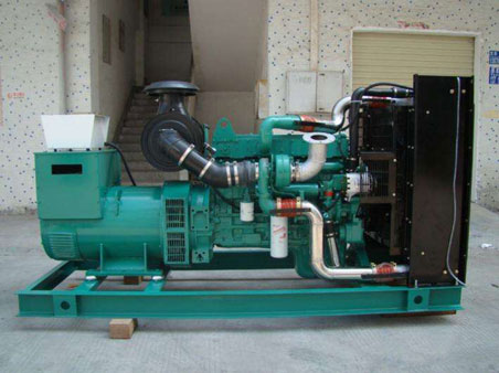 高安1100kw康明斯柴油发电机组图片 高安1100kw康明斯柴油发电机组图片